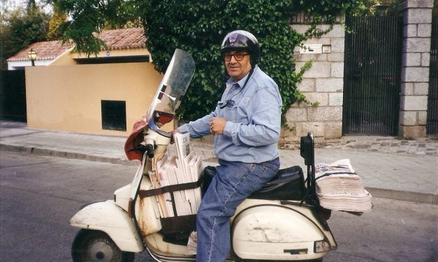 Antonio López, el señor de los papeles