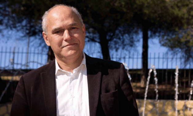 José Antonio Rueda, funcionario