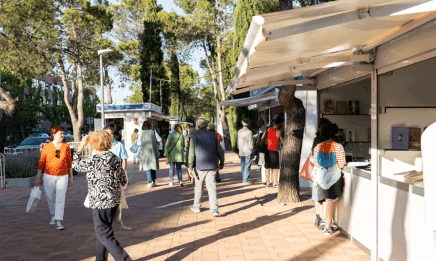 Días de libros y rosas